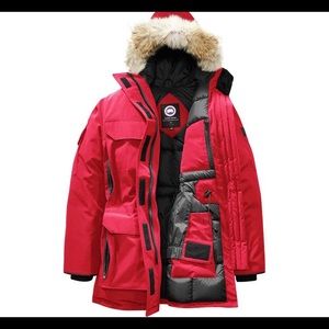 Canada Goose Women’s Expedition Parka